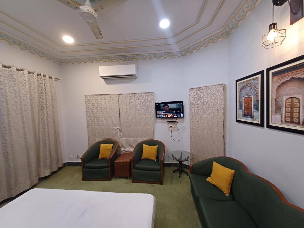 Hotel Natraj Palace جايبور المظهر الخارجي الصورة